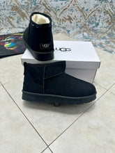 Load image into Gallery viewer, Shoes