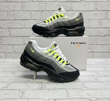 Load image into Gallery viewer, Shoes
