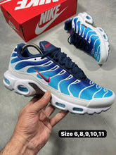 Load image into Gallery viewer, Shoes