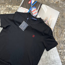Load image into Gallery viewer, Tshirt