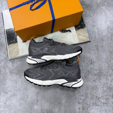 Load image into Gallery viewer, Shoes men
