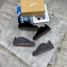 Load image into Gallery viewer, Shoes