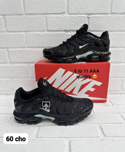 Load image into Gallery viewer, Shoes
