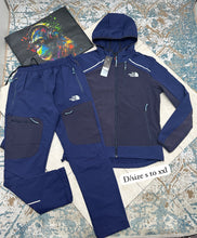Load image into Gallery viewer, Tracksuit men