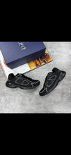 Load image into Gallery viewer, Shoes