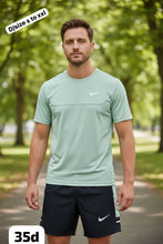 Load image into Gallery viewer, Tshirt