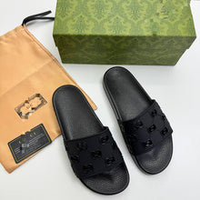 Load image into Gallery viewer, Slipper