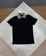 Load image into Gallery viewer, T-shirt