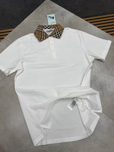 Load image into Gallery viewer, T-shirt