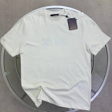 Load image into Gallery viewer, Tshirt