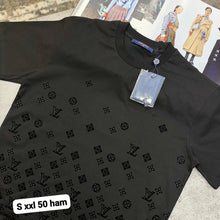 Load image into Gallery viewer, Tshirt