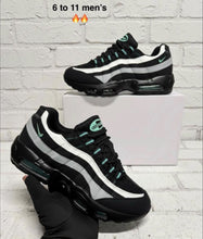 Load image into Gallery viewer, Shoes