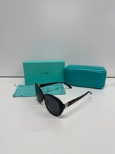 Load image into Gallery viewer, Sunglass