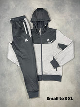 Load image into Gallery viewer, Tracksuit