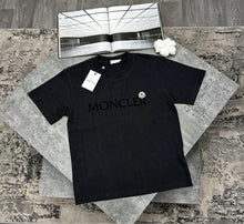 Load image into Gallery viewer, Tshirt