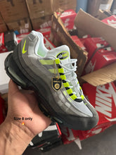 Load image into Gallery viewer, Shoes