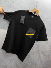 Load image into Gallery viewer, Tshirt