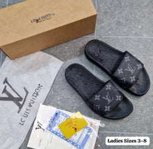 Load image into Gallery viewer, Slipper