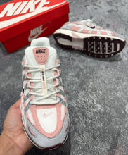 Load image into Gallery viewer, Shoes