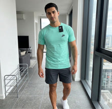 Load image into Gallery viewer, Tshirt