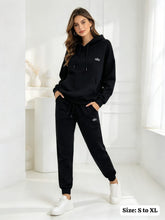 Load image into Gallery viewer, Tracksuit