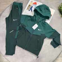 Load image into Gallery viewer, Tracksuit boy
