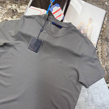 Load image into Gallery viewer, Tshirt