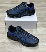 Load image into Gallery viewer, Shoes