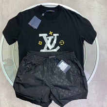 Load image into Gallery viewer, Tshirt