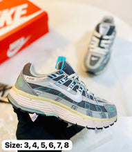 Load image into Gallery viewer, Shoes