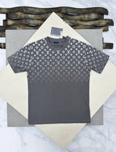 Load image into Gallery viewer, Tshirt