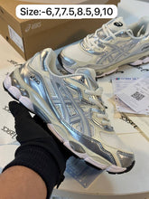 Load image into Gallery viewer, Shoes