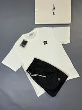 Load image into Gallery viewer, Tshirt