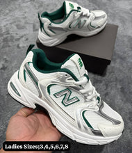 Load image into Gallery viewer, Shoes women