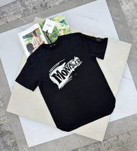 Load image into Gallery viewer, Tshirt