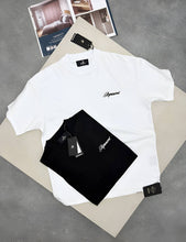 Load image into Gallery viewer, T-shirt