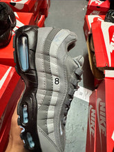 Load image into Gallery viewer, Shoes