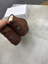 Load image into Gallery viewer, Shoes
