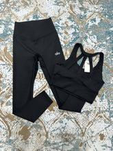 Load image into Gallery viewer, Tracksuit women