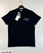 Load image into Gallery viewer, Tshirt