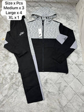Load image into Gallery viewer, Tracksuit men