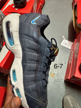 Load image into Gallery viewer, Shoes