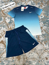 Load image into Gallery viewer, T-shirt