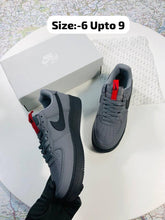 Load image into Gallery viewer, Shoes