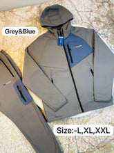 Load image into Gallery viewer, Tracksuit men