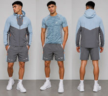Load image into Gallery viewer, Tshirt