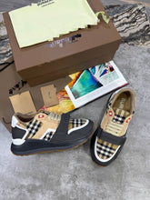 Load image into Gallery viewer, Shoes men