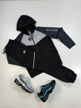 Load image into Gallery viewer, Tracksuit men
