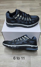 Load image into Gallery viewer, Shoes