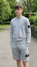Load image into Gallery viewer, Jumper boy